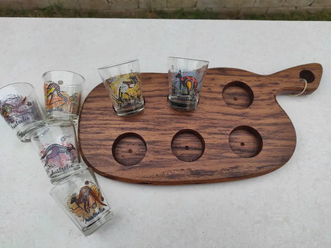 "Shot bardaklı" Sunum Tahtası görseli 5